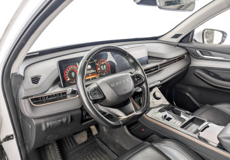 Подержанный автомобиль Exeed LX 2022 года (16 фото)