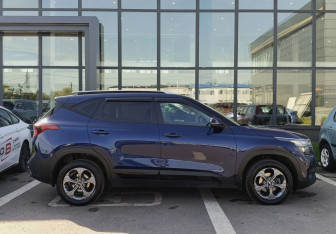 Подержанный автомобиль Kia Seltos 2020 года (4 фото)