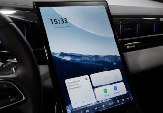 Новый Geely Atlas 2025 (16 фото)