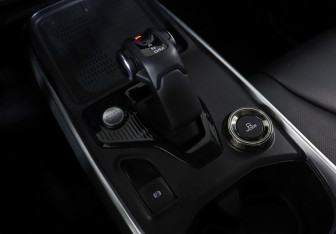 Подержанный автомобиль Haval H3 2024 года (17 фото)