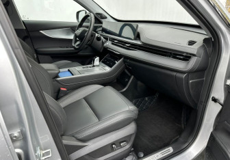 Подержанный автомобиль Chery Tiggo 7 Pro Max 2022 года (13 фото)