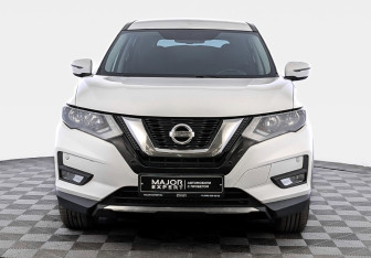 Подержанный автомобиль Nissan X-Trail 2022 года (2 фото)