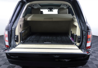 Подержанный автомобиль Land Rover Range Rover 2014 года (9 фото)