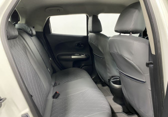 Подержанный автомобиль Nissan Juke 2014 года (20 фото)