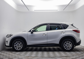 Подержанный автомобиль Mazda CX-5 2014 года (8 фото)