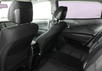 Подержанный автомобиль SsangYong Actyon 2012 года (12 фото)