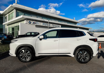 Подержанный автомобиль Exeed LX 2024 года (8 фото)