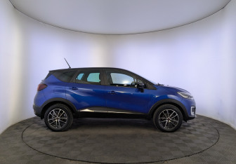Подержанный автомобиль Renault Kaptur 2020 года (4 фото)