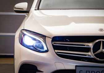 Подержанный автомобиль Mercedes-Benz GLC Coupe 2018 года (37 фото)