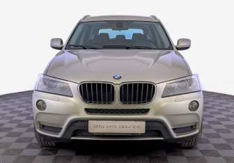 Подержанный автомобиль BMW X3 2013 года (2 фото)