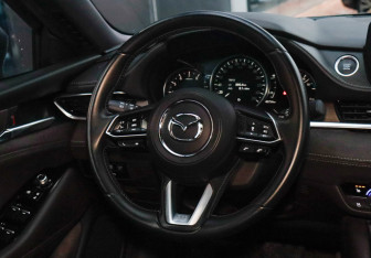 Подержанный автомобиль Mazda 6 Sedan 2023 года (13 фото)