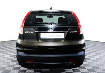 Подержанный автомобиль Honda CR-V 2013 года (6 фото)