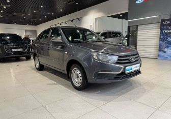 Подержанный автомобиль LADA (ВАЗ) Granta Hatchback 2019 года (3 фото)
