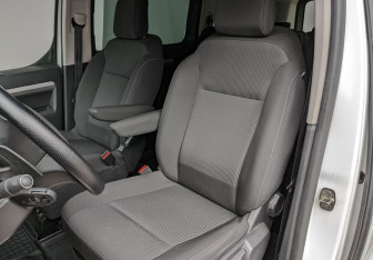 Подержанный автомобиль Citroen SpaceTourer 2020 года (19 фото)