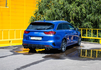 Подержанный автомобиль Kia Ceed Wagon 2021 года (5 фото)