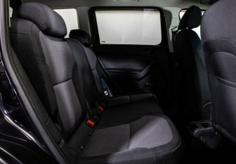 Подержанный автомобиль Skoda Yeti 2013 года (10 фото)