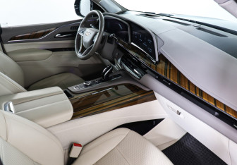 Подержанный автомобиль Cadillac Escalade Suv 2021 года (9 фото)