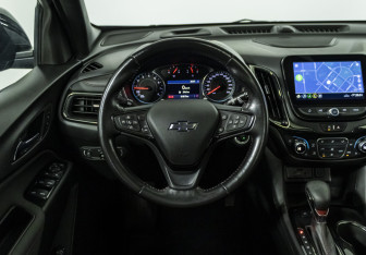 Подержанный автомобиль Chevrolet Equinox 2021 года (11 фото)