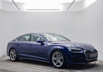 Подержанный автомобиль Audi A5 Liftback 2021 года (3 фото)