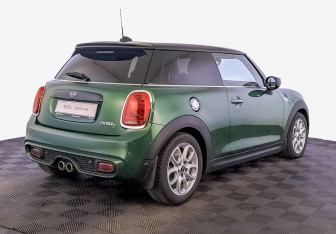 Подержанный автомобиль MINI Hatch 2019 года (5 фото)