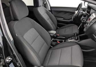 Подержанный автомобиль Kia Cerato Sedan 2018 года (23 фото)