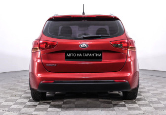 Подержанный автомобиль Kia Ceed Wagon 2013 года (6 фото)