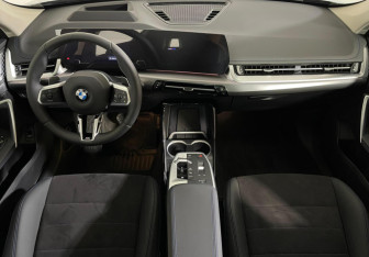 Новый BMW X1 2025 (9 фото)