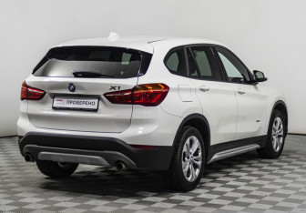 Подержанный автомобиль BMW X1 2016 года (5 фото)