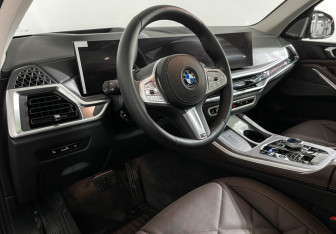 Новый BMW X5 2025 (12 фото)