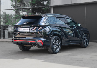 Подержанный автомобиль Hyundai Tucson 2022 года (4 фото)