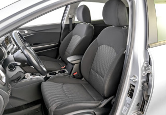 Подержанный автомобиль Kia Ceed Hatchback 2020 года (20 фото)