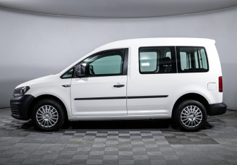 Подержанный автомобиль Volkswagen Caddy Compactvan 2016 года (8 фото)