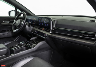 Подержанный автомобиль Kia Sportage 2022 года (12 фото)