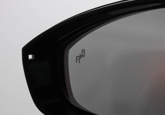 Подержанный автомобиль Omoda C5 2024 года (14 фото)