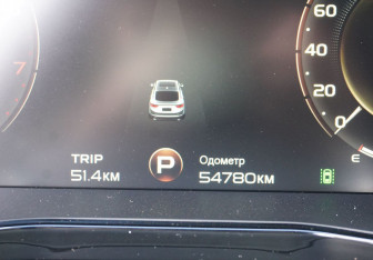 Подержанный автомобиль Geely Tugella 2022 года (16 фото)