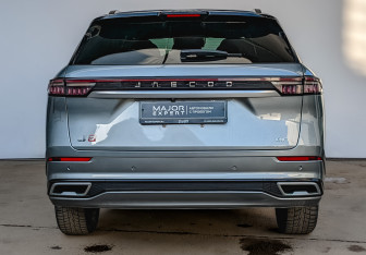 Подержанный автомобиль Jaecoo J8 2024 года (6 фото)