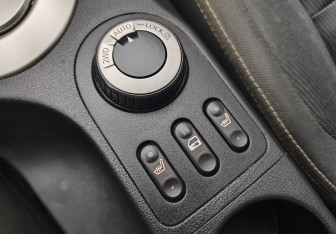 Подержанный автомобиль Nissan Qashqai 2010 года (16 фото)