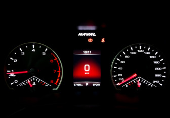 Подержанный автомобиль Haval F7x 2022 года (13 фото)