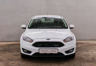 Подержанный автомобиль Ford Focus Sedan 2018 года (2 фото)
