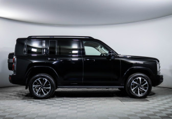 Подержанный автомобиль Haval H9 2024 года (4 фото)