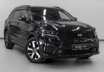 Подержанный автомобиль Kia Sorento 2021 года (3 фото)