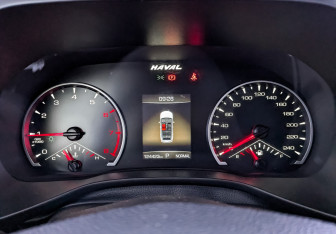 Подержанный автомобиль Haval Jolion 2022 года (13 фото)