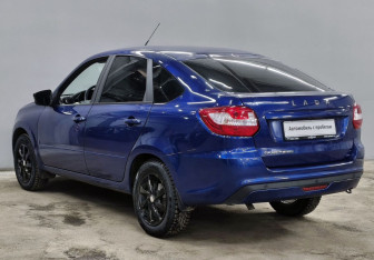Подержанный автомобиль LADA (ВАЗ) Granta Liftback 2025 года (7 фото)