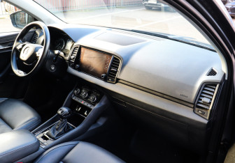 Подержанный автомобиль Skoda Karoq 2021 года (8 фото)