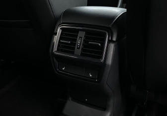 Подержанный автомобиль Skoda Karoq 2021 года (23 фото)