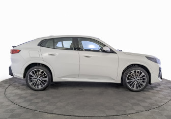 Новый BMW X2 2025 (4 фото)