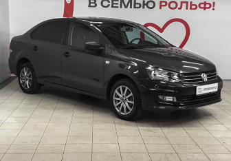 Подержанный автомобиль Volkswagen Polo Sedan 2015 года (3 фото)