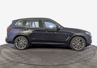 Подержанный автомобиль BMW X3 2024 года (4 фото)