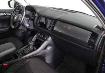 Подержанный автомобиль Skoda Kodiaq 2021 года (10 фото)