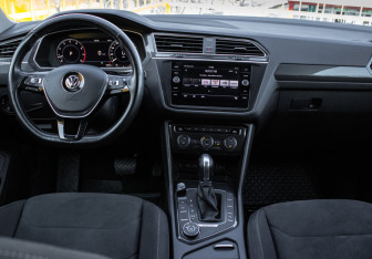 Подержанный автомобиль Volkswagen Tiguan 2017 года (7 фото)